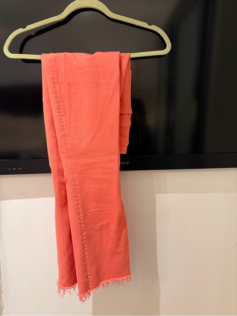 MOTHER Coral Ankle Fray Jeans